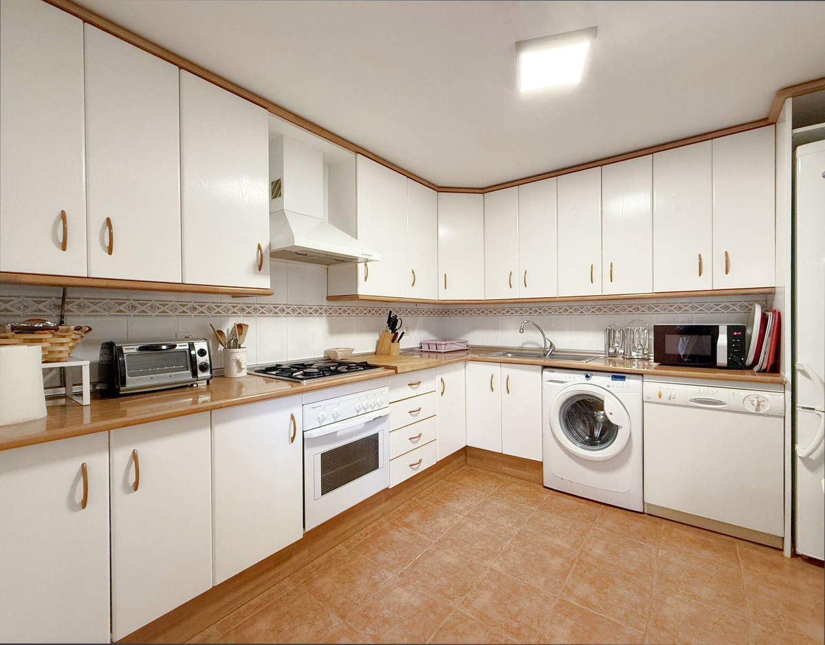 Se vende Adosada de 4 dormitorios en Costa Del Sol, Málaga, España