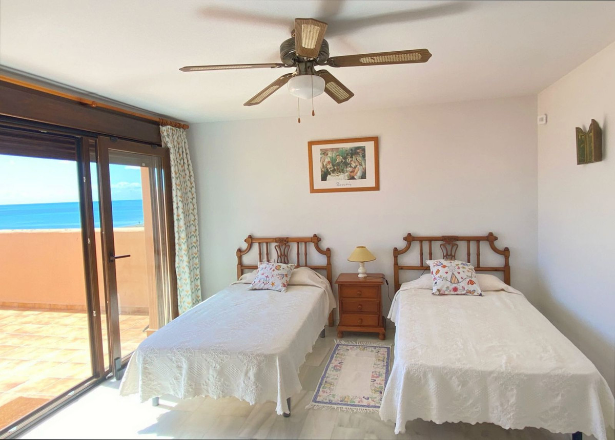 Se vende Adosada de 4 dormitorios en Costa Del Sol, Málaga, España