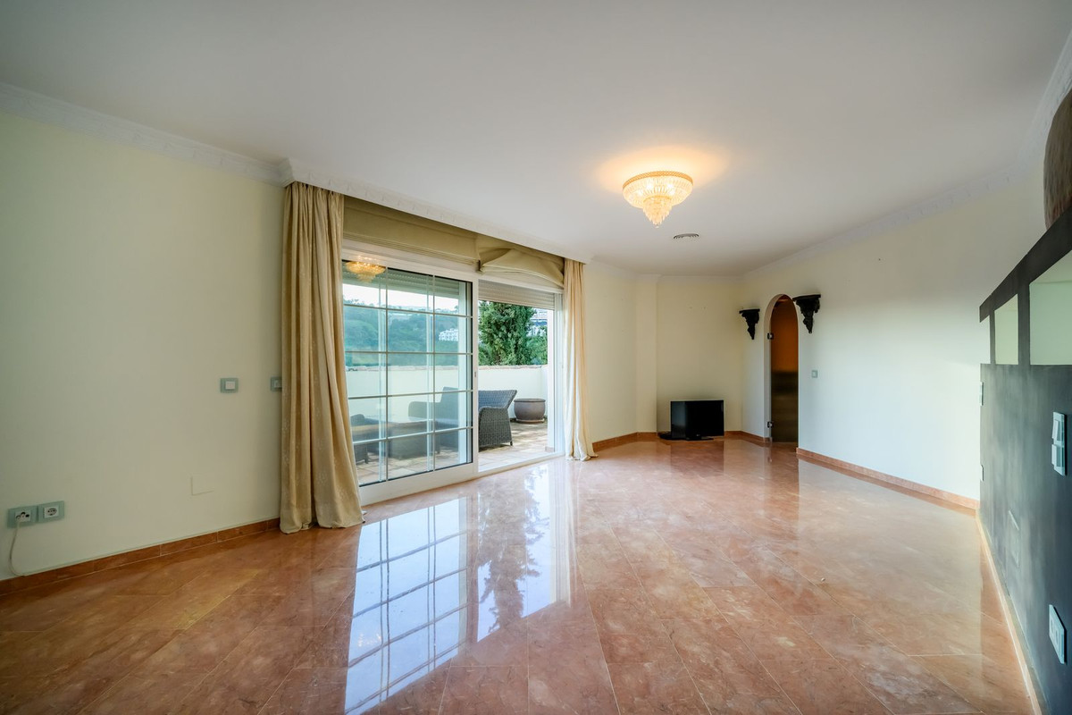 Se vende Villa - Chalet de 6 dormitorios en Costa Del Sol, Málaga, España