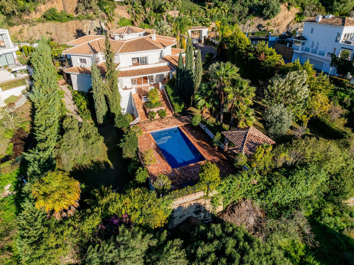 Se vende Villa - Chalet de 6 dormitorios en Costa Del Sol, Málaga, España