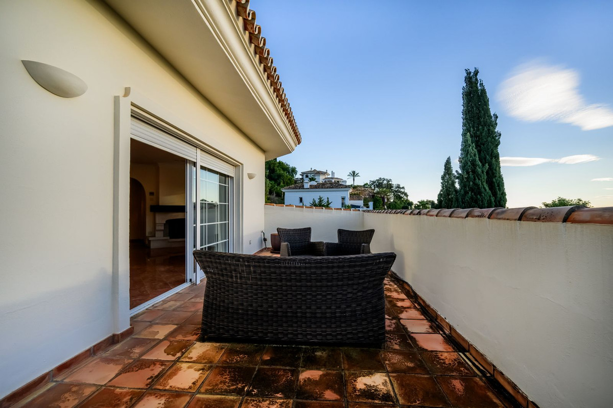 Se vende Villa - Chalet de 6 dormitorios en Costa Del Sol, Málaga, España