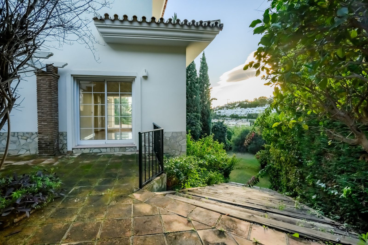 Se vende Villa - Chalet de 6 dormitorios en Costa Del Sol, Málaga, España