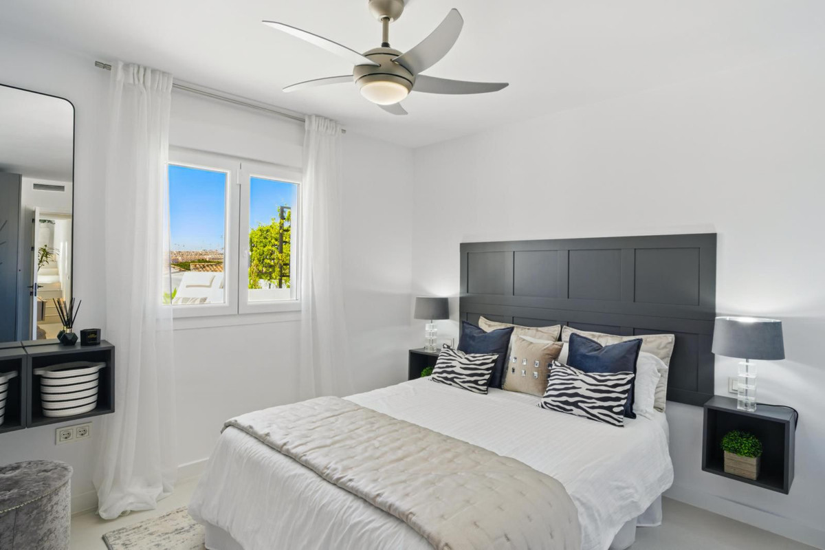 4 Bed Townhouse for sale in La Cala De Mijas Costa Del Sol, Málaga, Spain