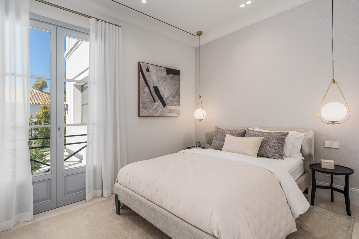 Se vende Villa - Chalet de 4 dormitorios en Costa Del Sol, Málaga, España