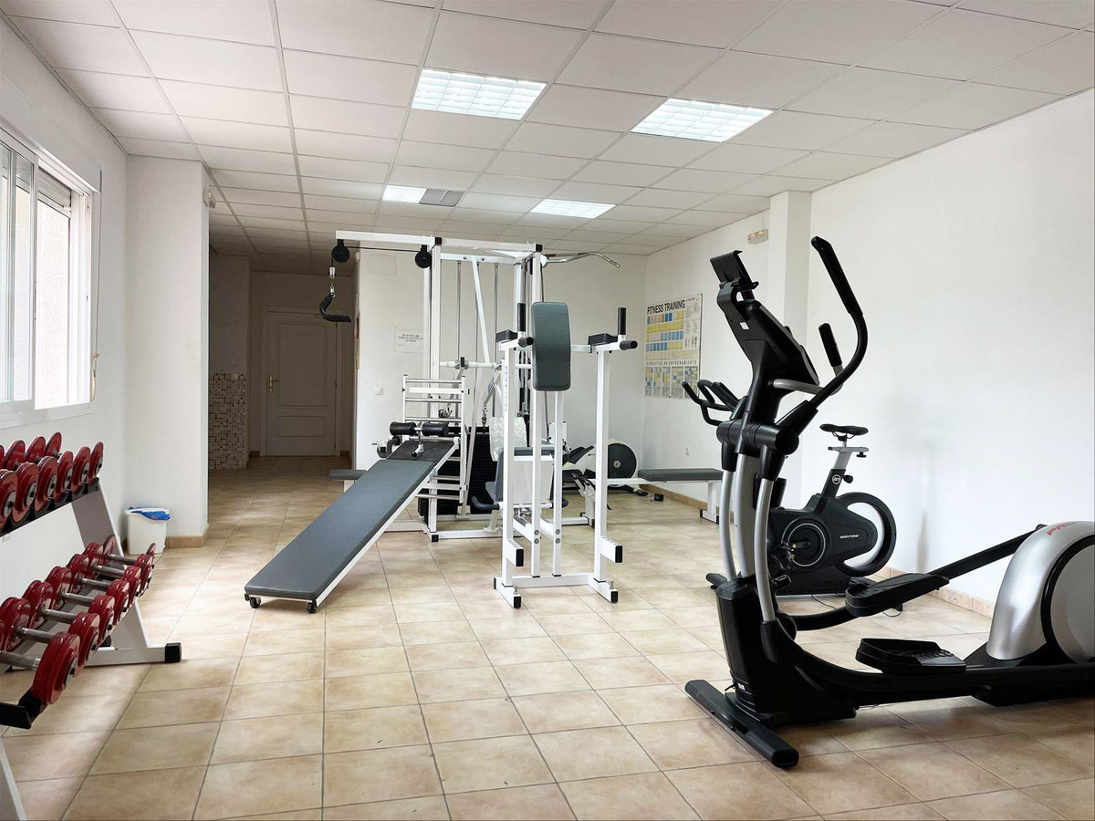 Se vende Apartamento Planta Media de 3 dormitorios en Costa Blanca, Alicante, España