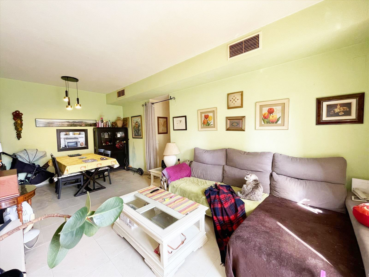 Se vende Apartamento Planta Media de 3 dormitorios en Costa Blanca, Alicante, España