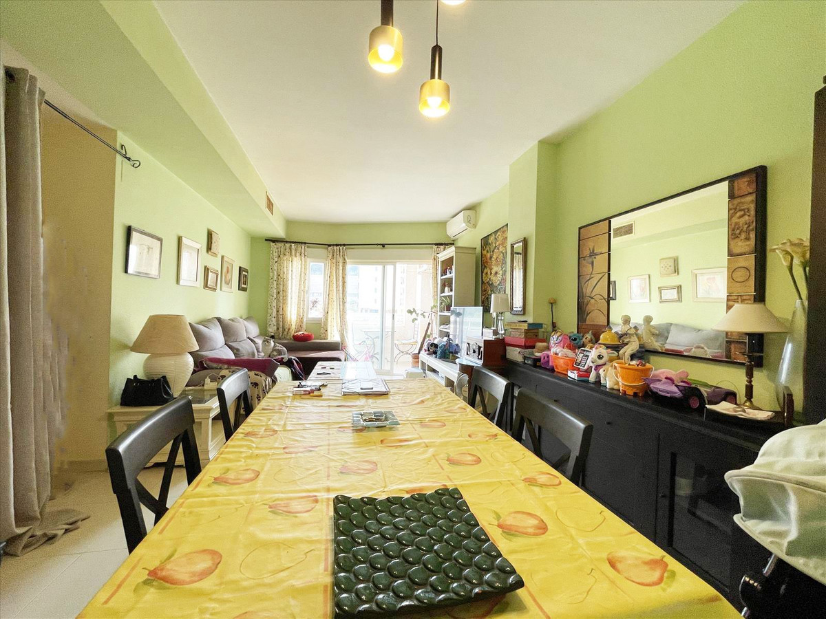 Se vende Apartamento Planta Media de 3 dormitorios en Costa Blanca, Alicante, España