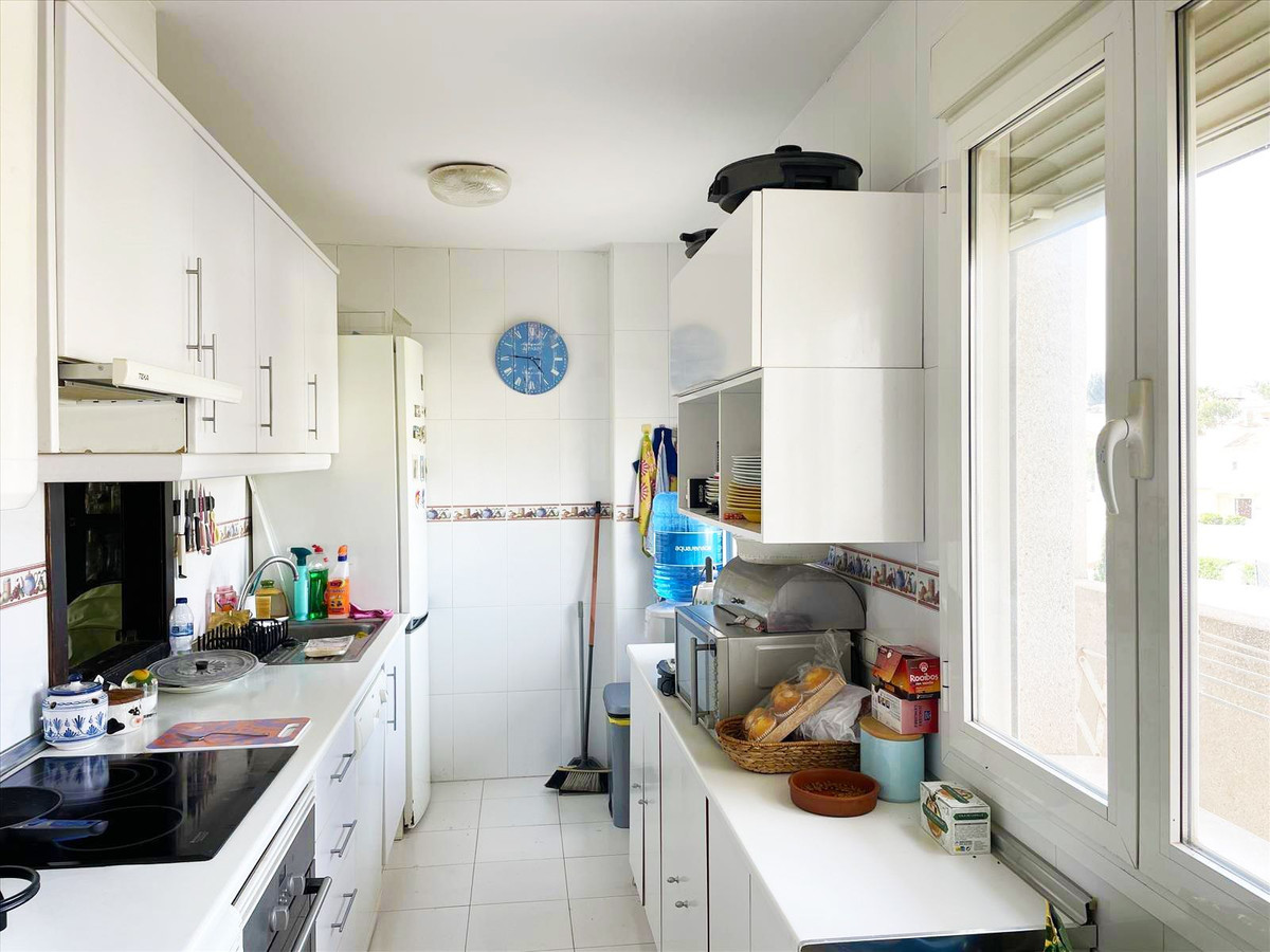 Se vende Apartamento Planta Media de 3 dormitorios en Costa Blanca, Alicante, España
