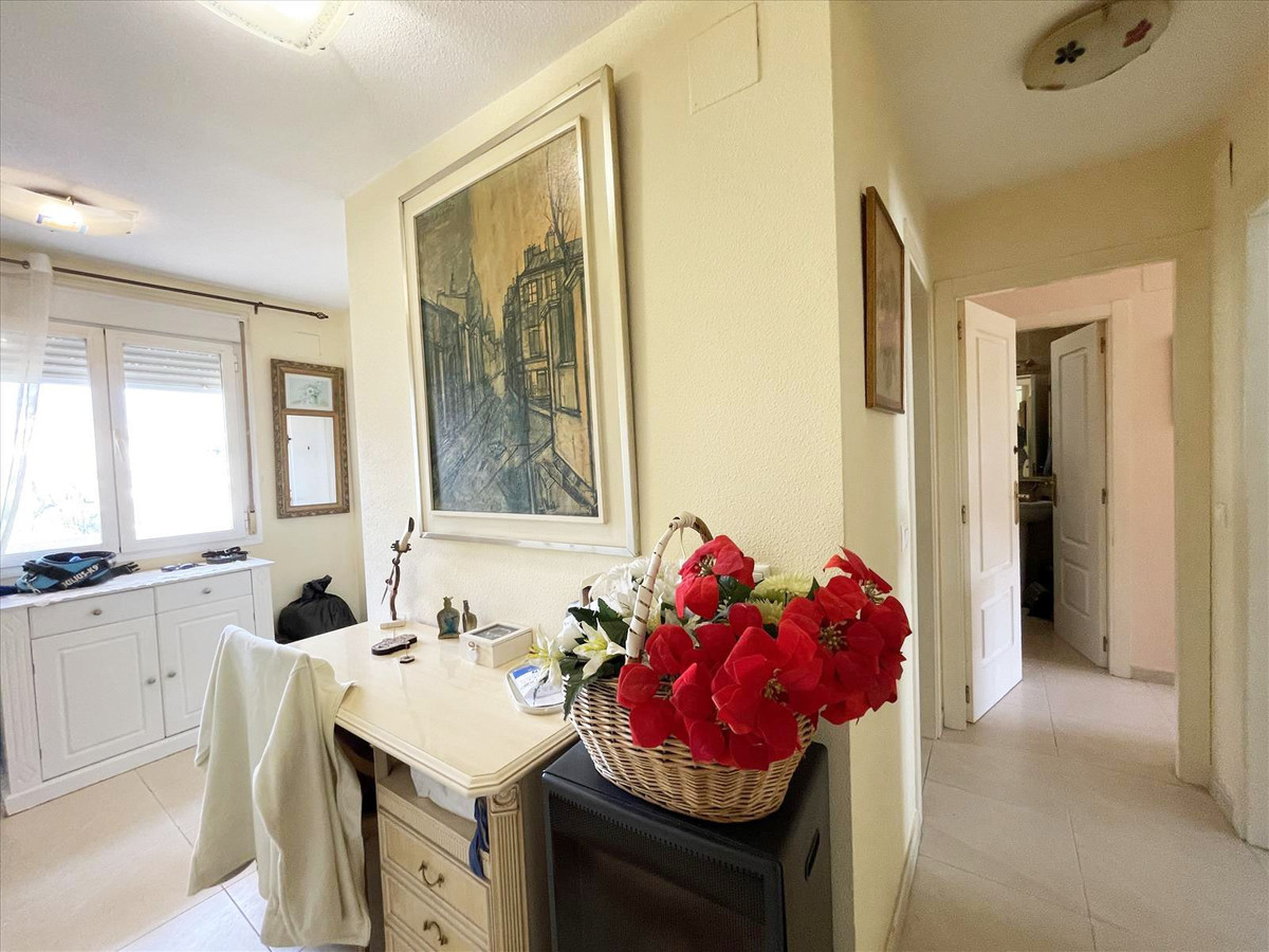 Se vende Apartamento Planta Media de 3 dormitorios en Costa Blanca, Alicante, España