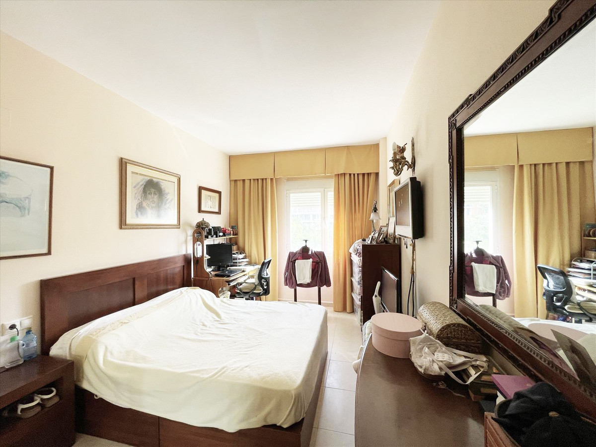 Se vende Apartamento Planta Media de 3 dormitorios en Costa Blanca, Alicante, España