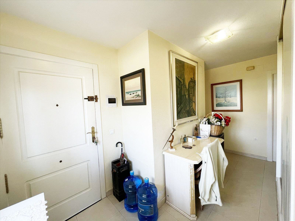 Se vende Apartamento Planta Media de 3 dormitorios en Costa Blanca, Alicante, España