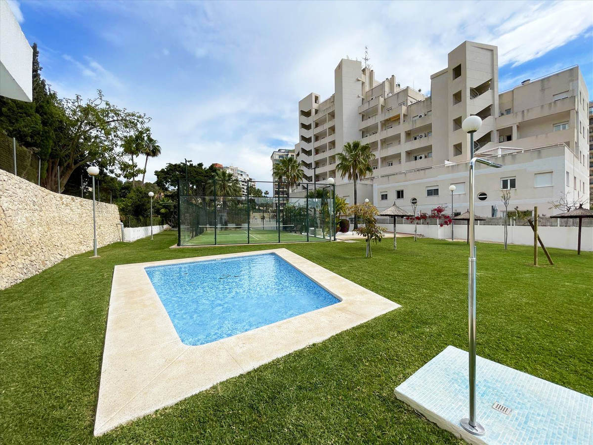 Se vende Apartamento Planta Media de 3 dormitorios en Costa Blanca, Alicante, España