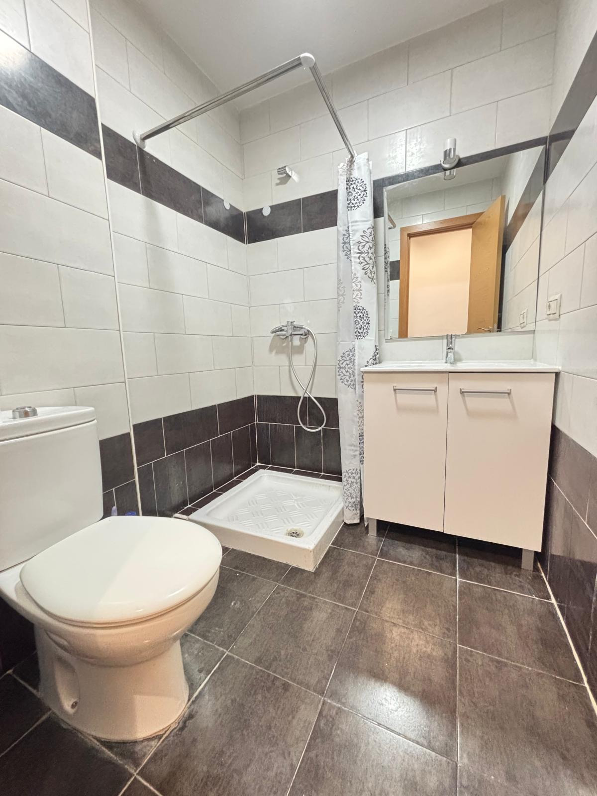 Se vende Apartamento Planta Baja de 2 dormitorios en Costa Del Sol, Málaga, España