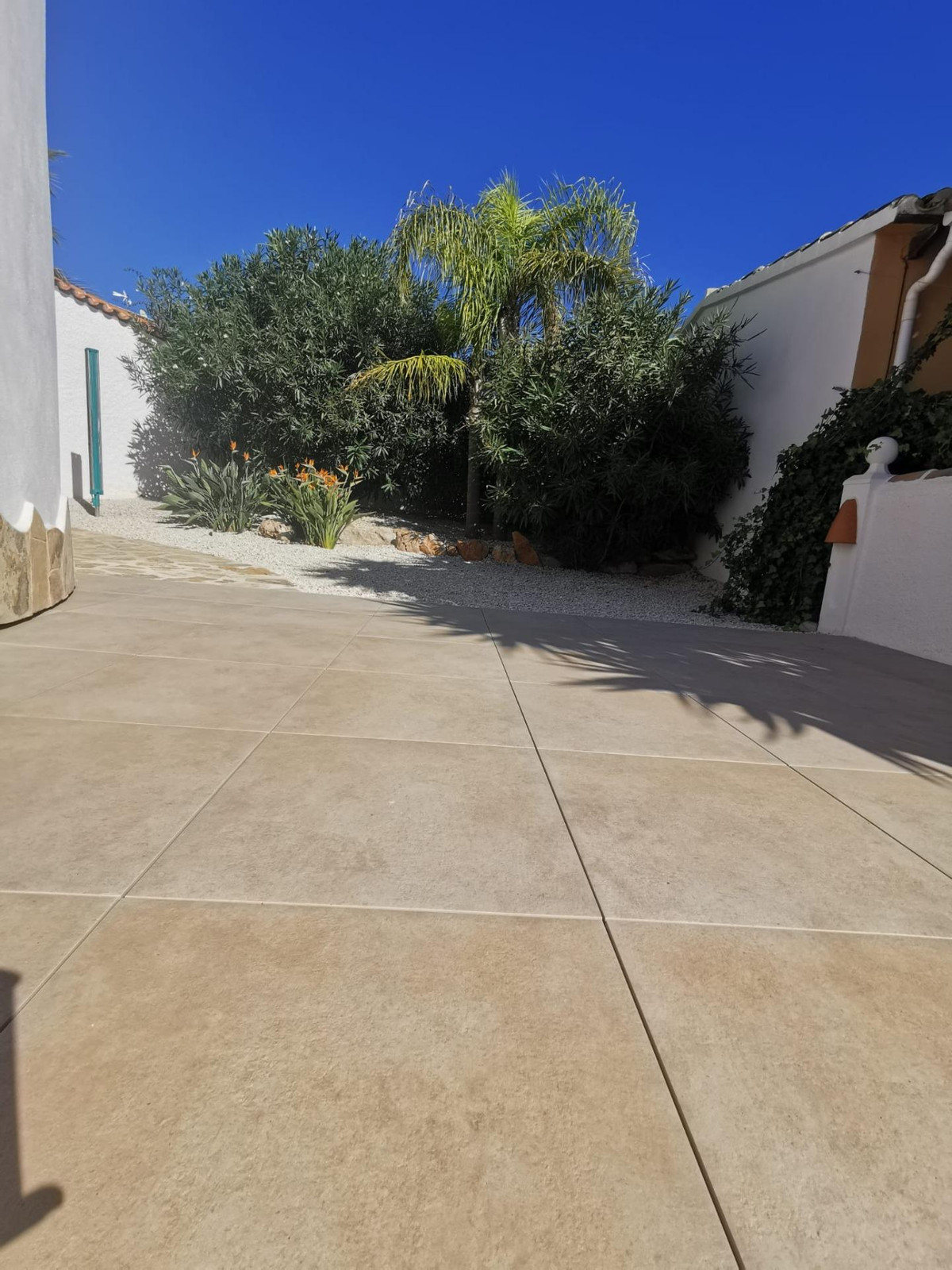 Se vende Bungalow de 5 dormitorios en Costa Blanca, Alicante, España