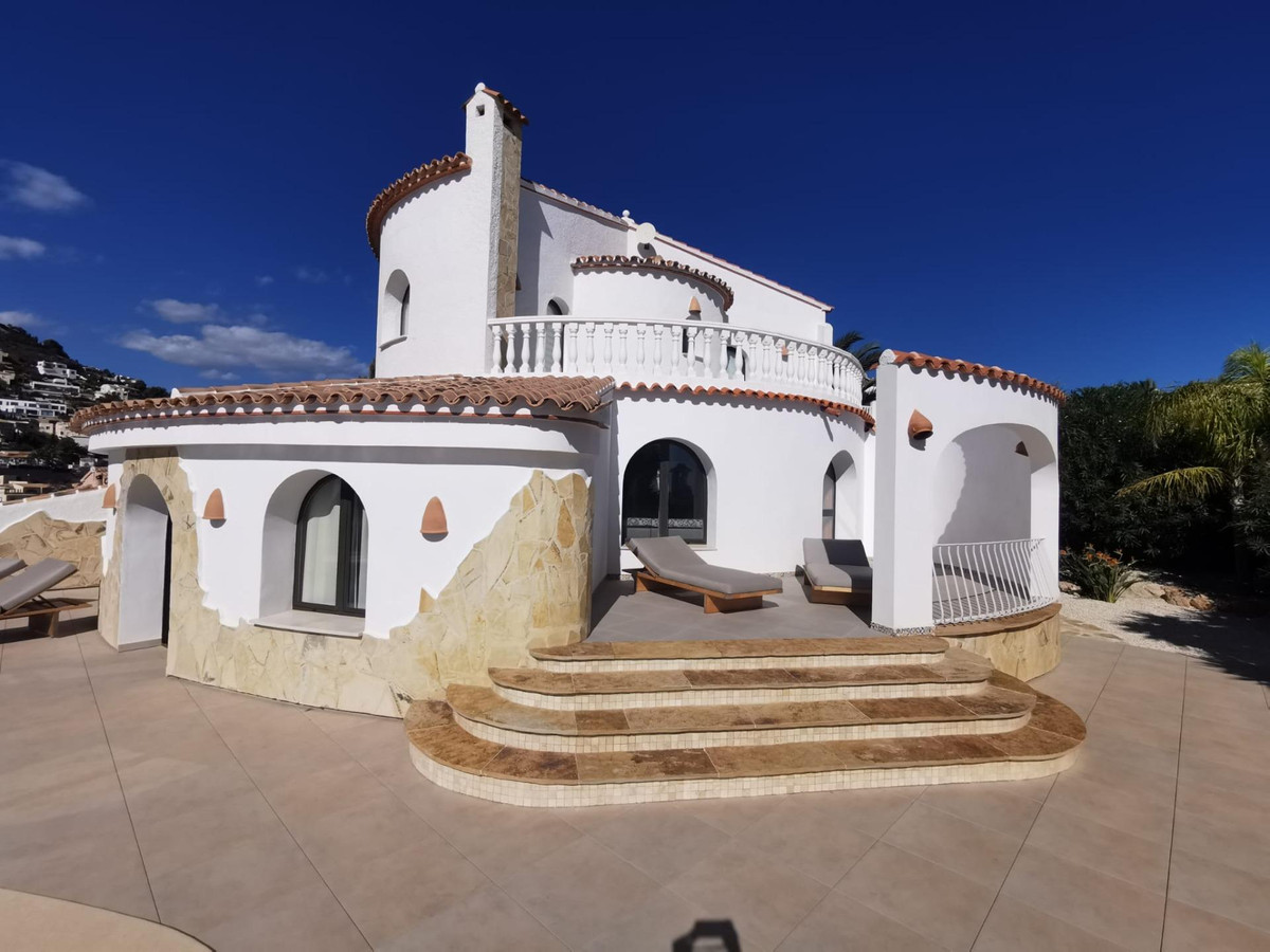 Se vende Bungalow de 5 dormitorios en Costa Blanca, Alicante, España