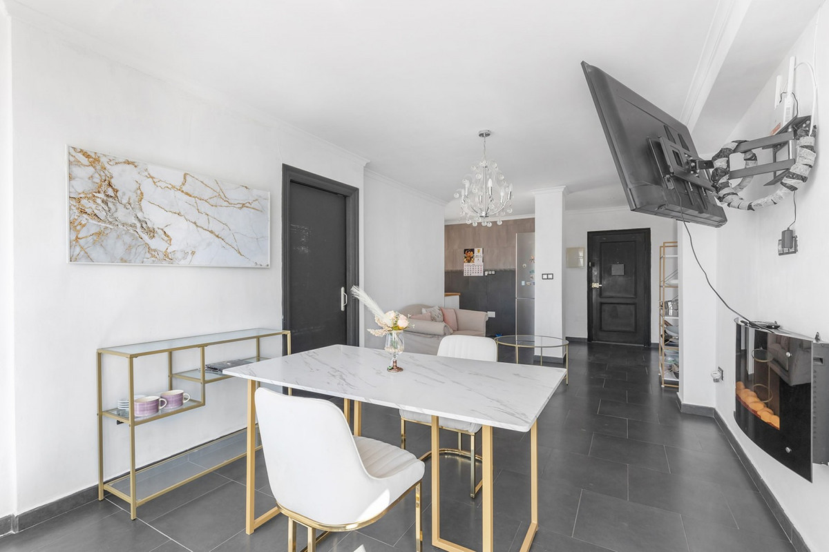 Se vende Apartamento Planta Media de 2 dormitorios en Costa Blanca, Alicante, España