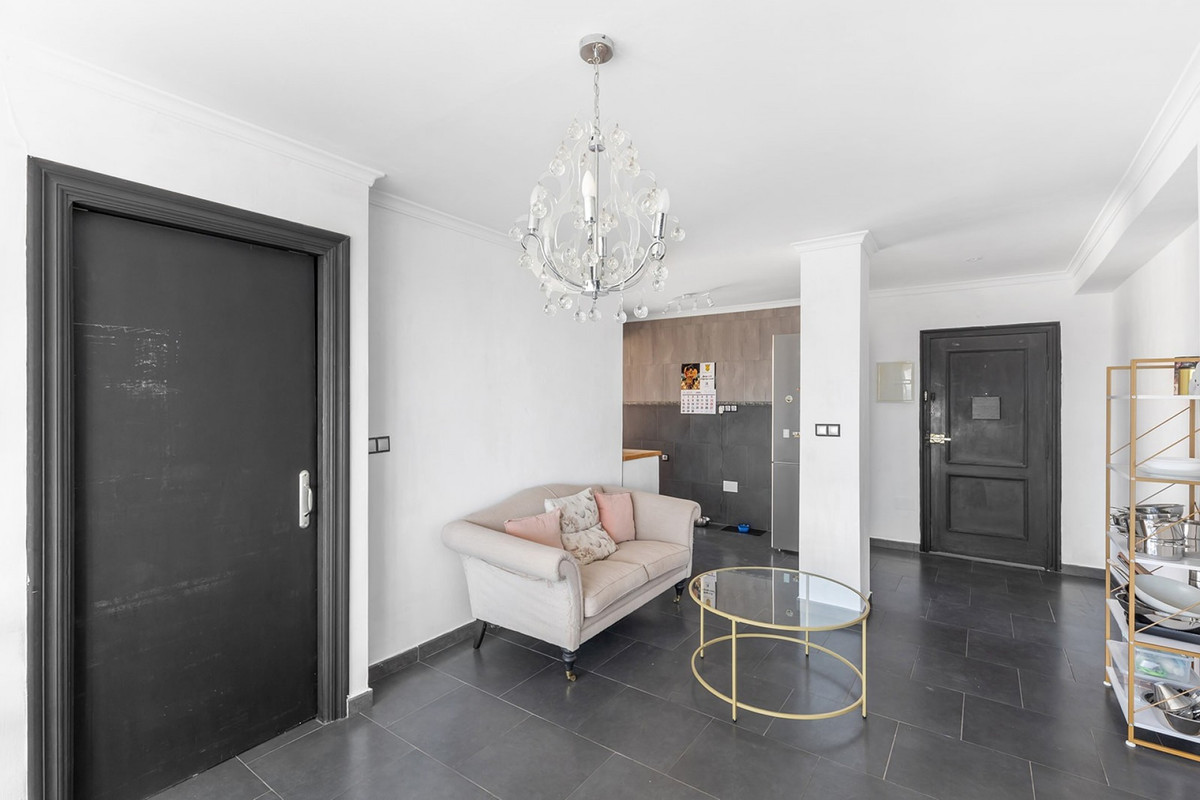 Se vende Apartamento Planta Media de 2 dormitorios en Costa Blanca, Alicante, España