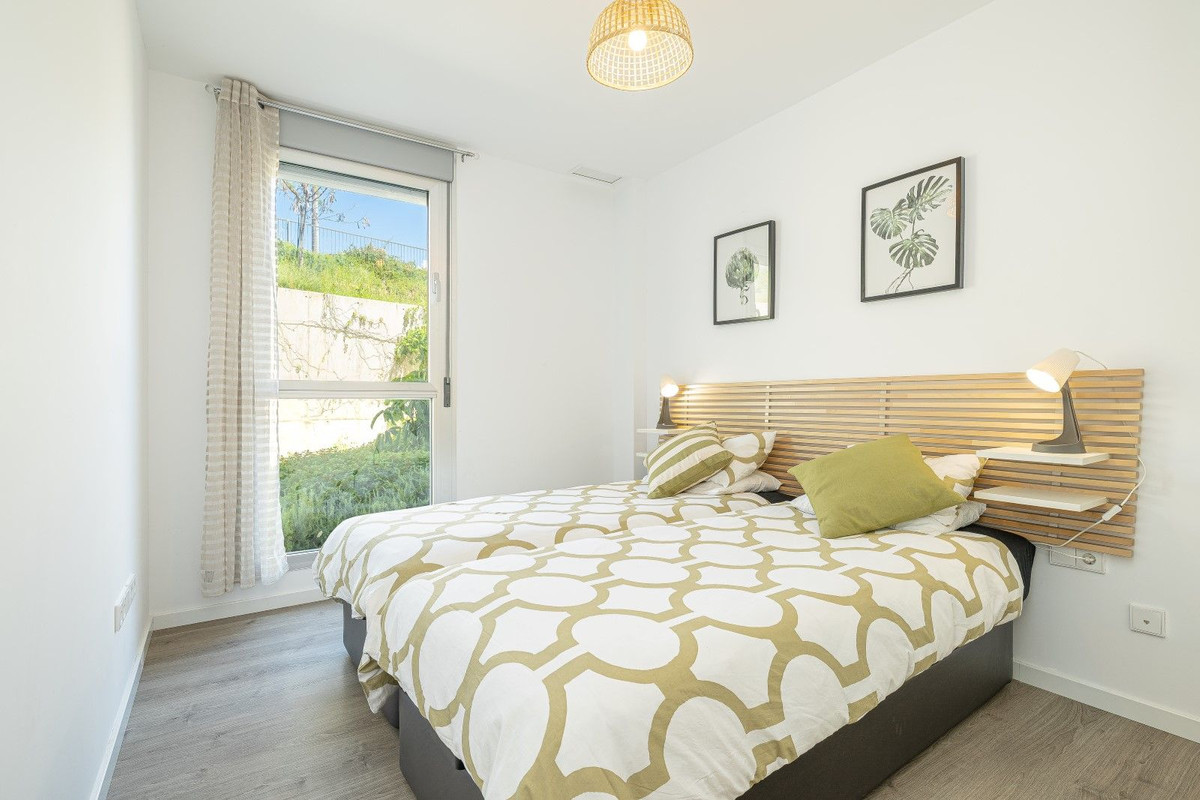 Se vende Apartamento Planta Baja de 2 dormitorios en Costa Del Sol, Málaga, España