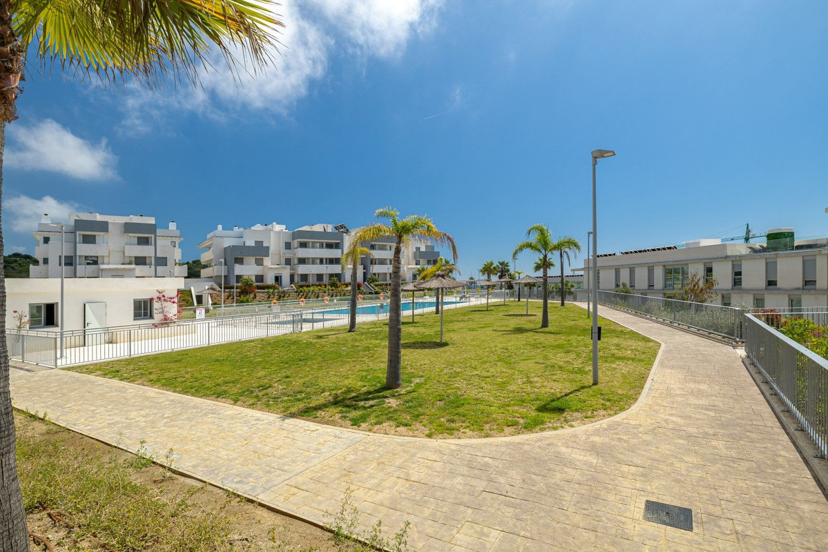 Se vende Apartamento Planta Baja de 2 dormitorios en Costa Del Sol, Málaga, España