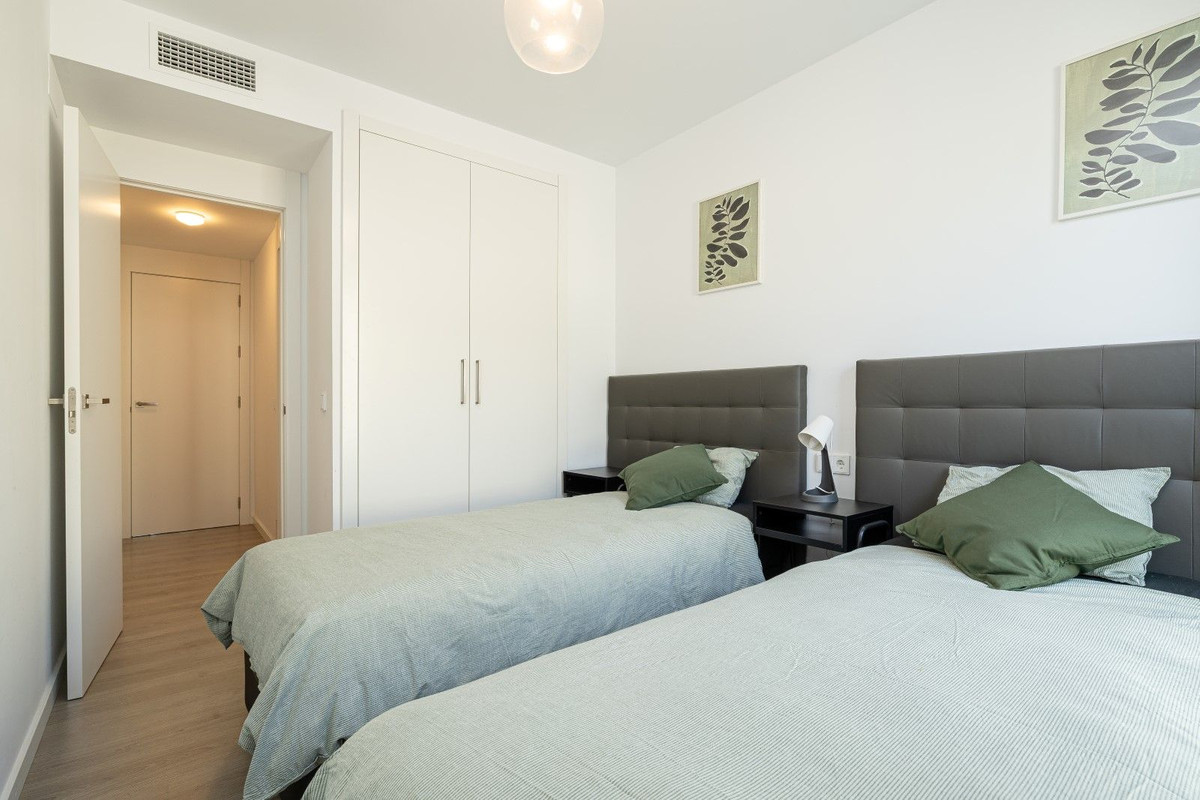 Se vende Apartamento Planta Baja de 2 dormitorios en Costa Del Sol, Málaga, España