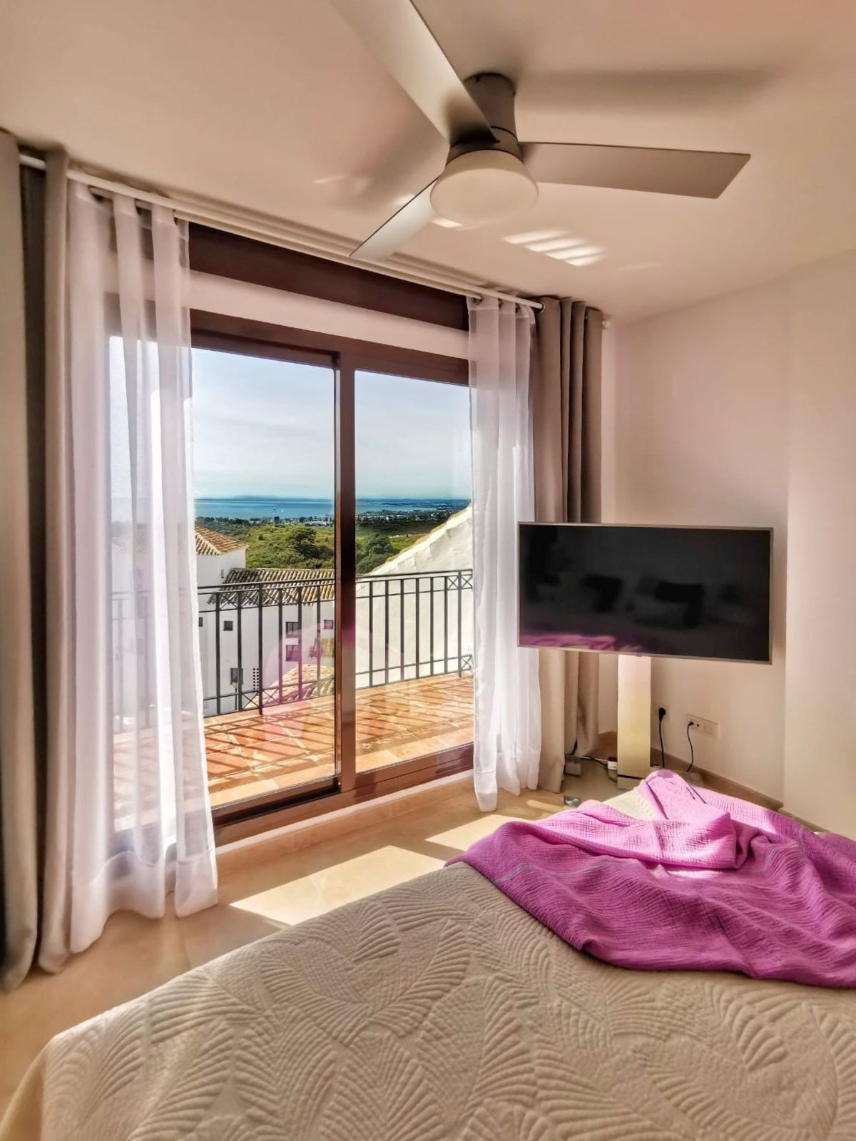 4 Bed Apartment for sale in Altos De Los Monteros Costa Del Sol, Málaga, Spain