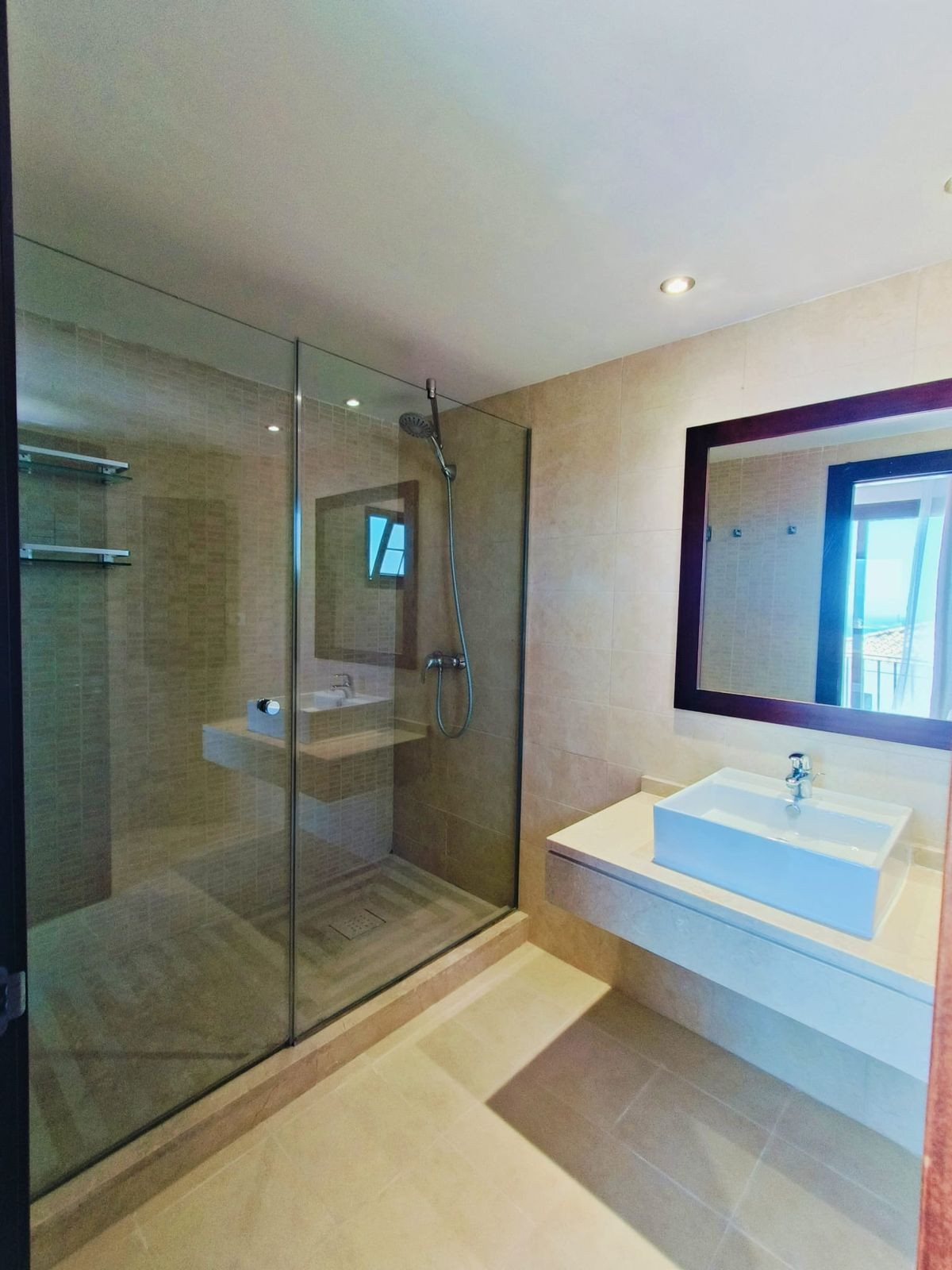 4 Bed Apartment for sale in Altos De Los Monteros Costa Del Sol, Málaga, Spain
