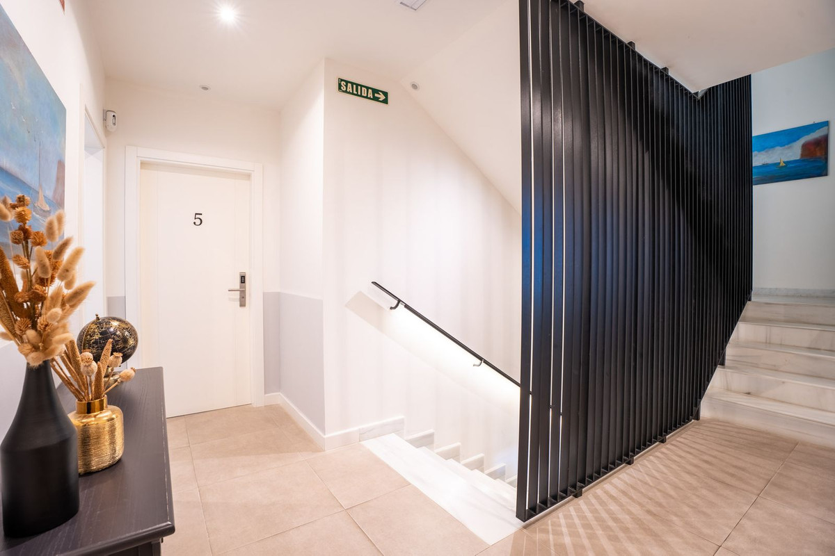 Se vende Hotel de 11 dormitorios en Costa Del Sol, Málaga, España