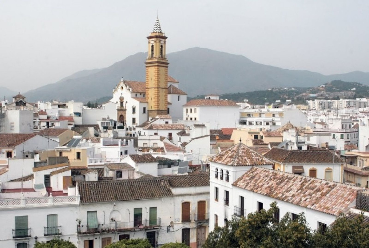 Se vende Hotel de 11 dormitorios en Costa Del Sol, Málaga, España