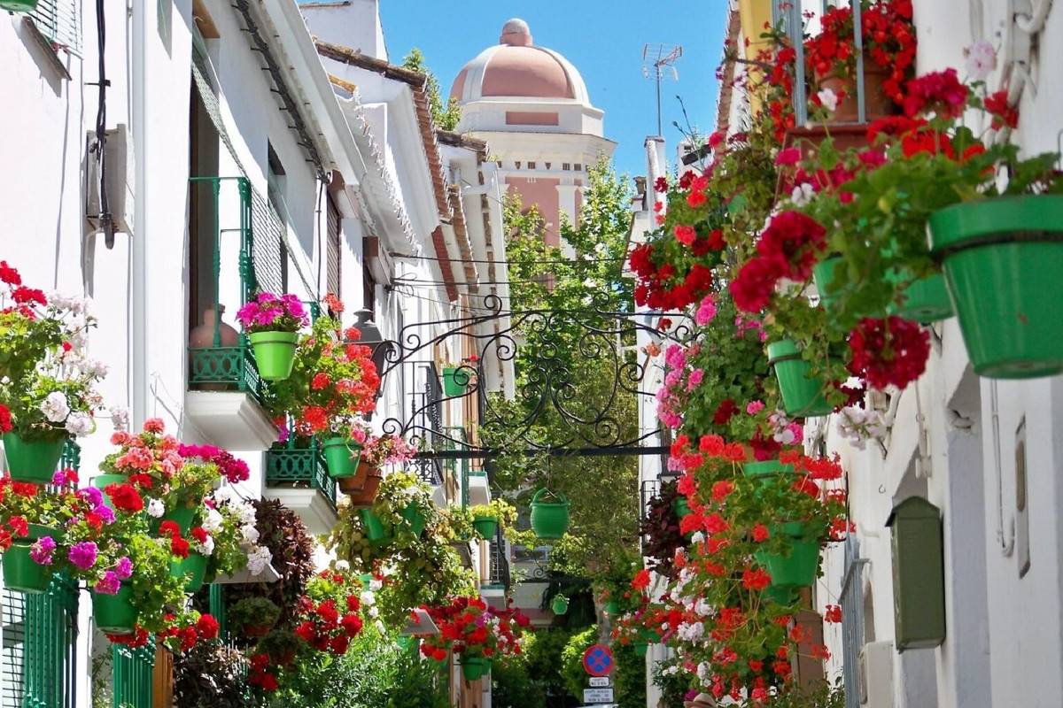 Se vende Hotel de 11 dormitorios en Costa Del Sol, Málaga, España