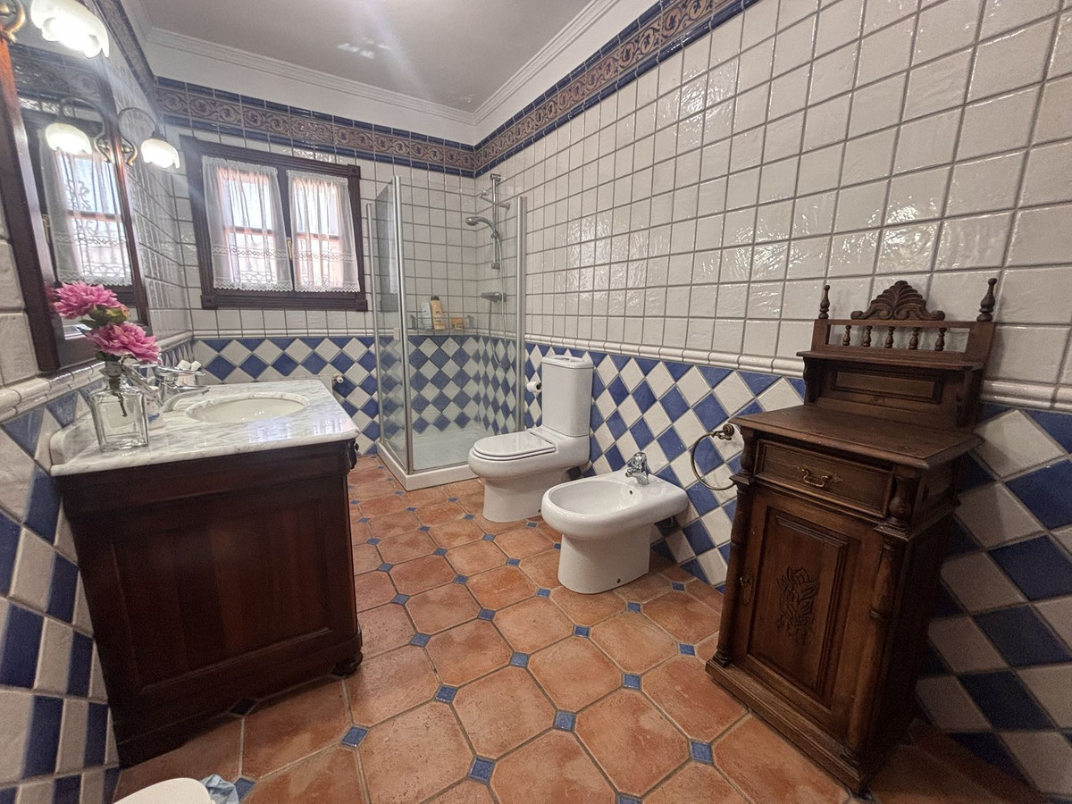 3 Bed Townhouse for sale in Nueva Andalucía Costa Del Sol, Málaga, Spain