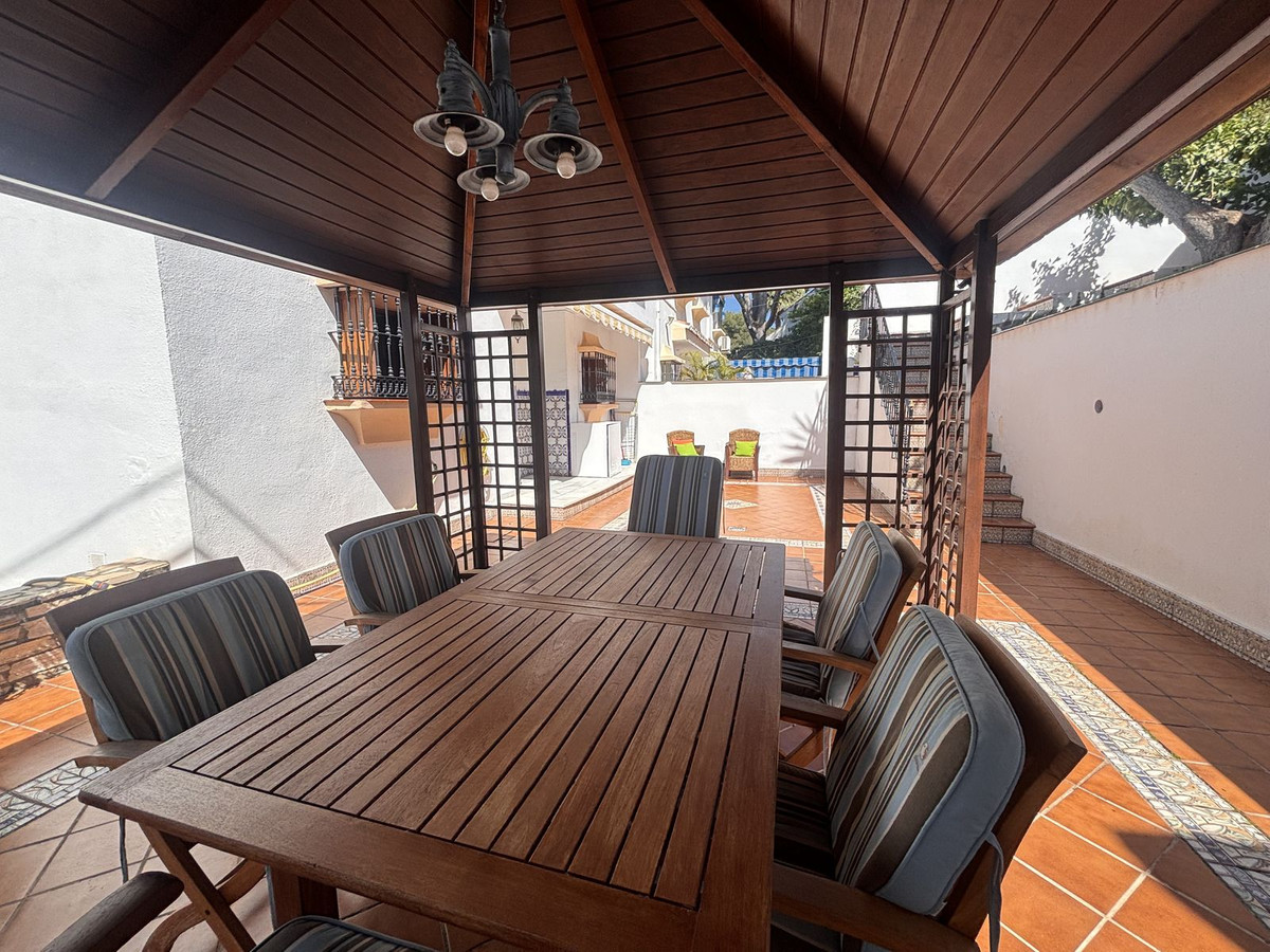 3 Bed Townhouse for sale in Nueva Andalucía Costa Del Sol, Málaga, Spain