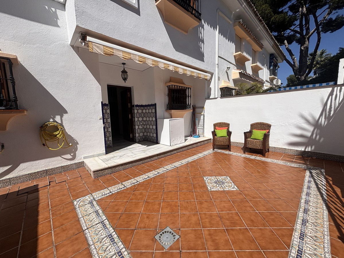 3 Bed Townhouse for sale in Nueva Andalucía Costa Del Sol, Málaga, Spain