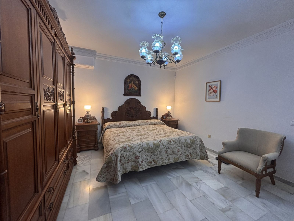 3 Bed Townhouse for sale in Nueva Andalucía Costa Del Sol, Málaga, Spain