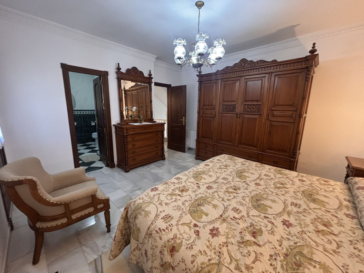 3 Bed Townhouse for sale in Nueva Andalucía Costa Del Sol, Málaga, Spain