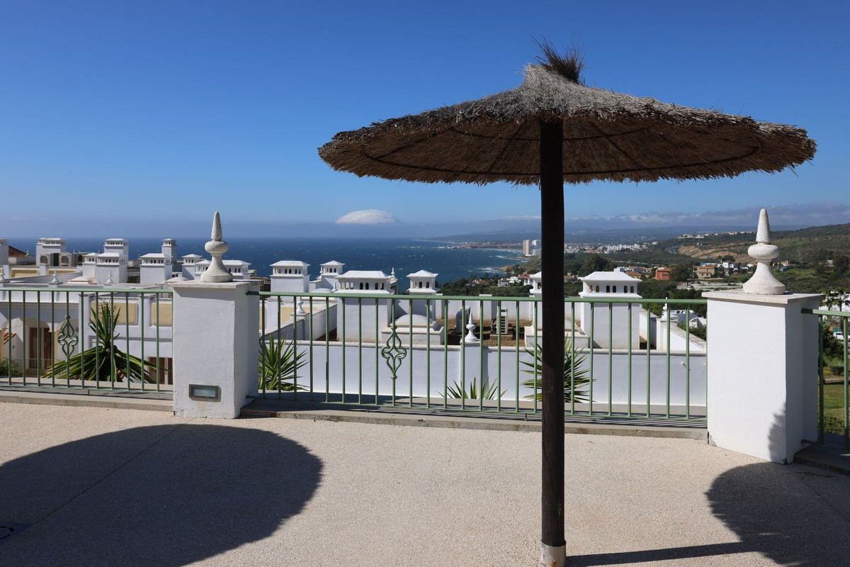 2 Bed Apartment for sale in Manilva Costa Del Sol, Málaga, Spain