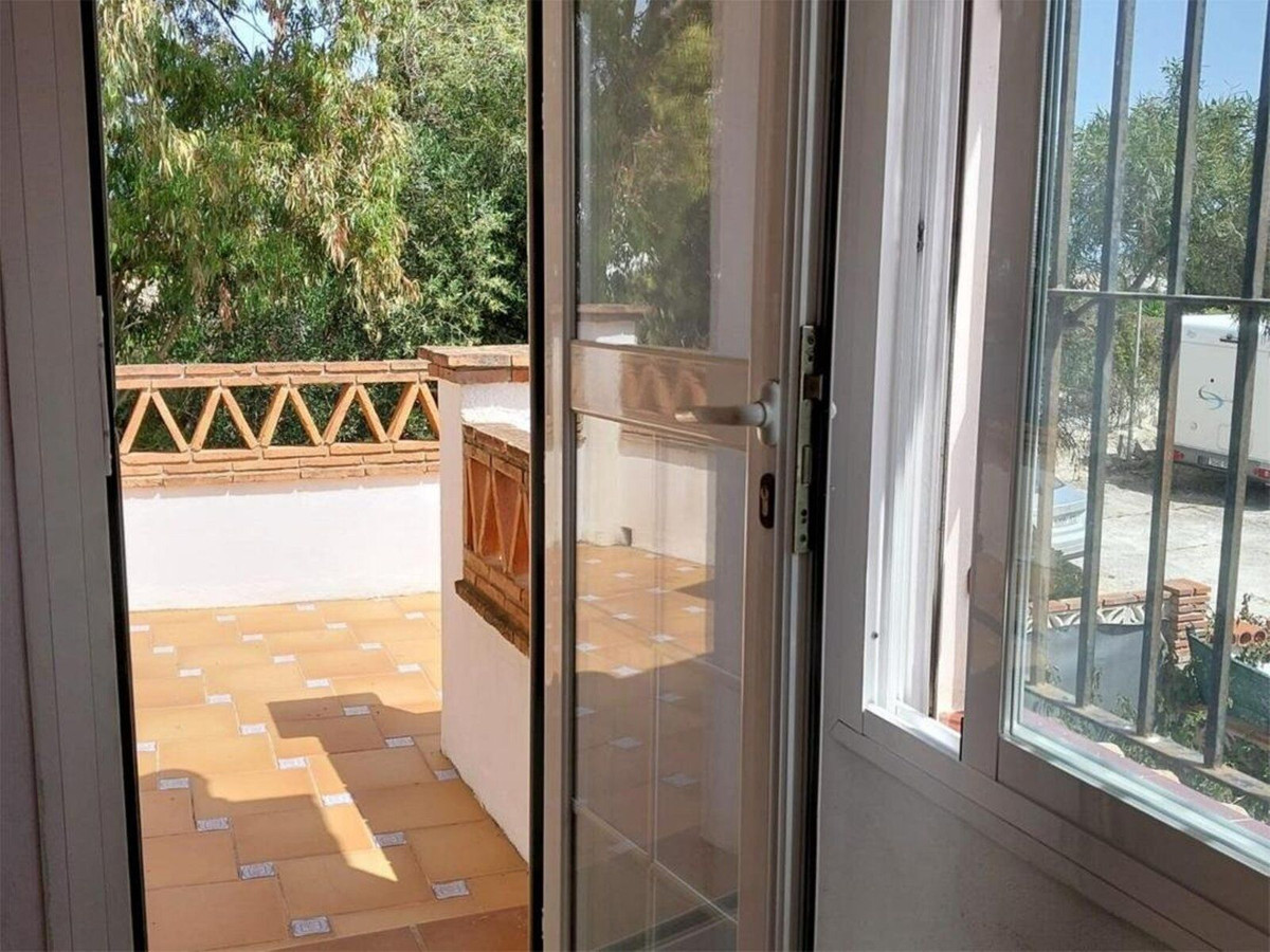 4 Bed Townhouse for sale in Calahonda Costa Del Sol, Málaga, Spain