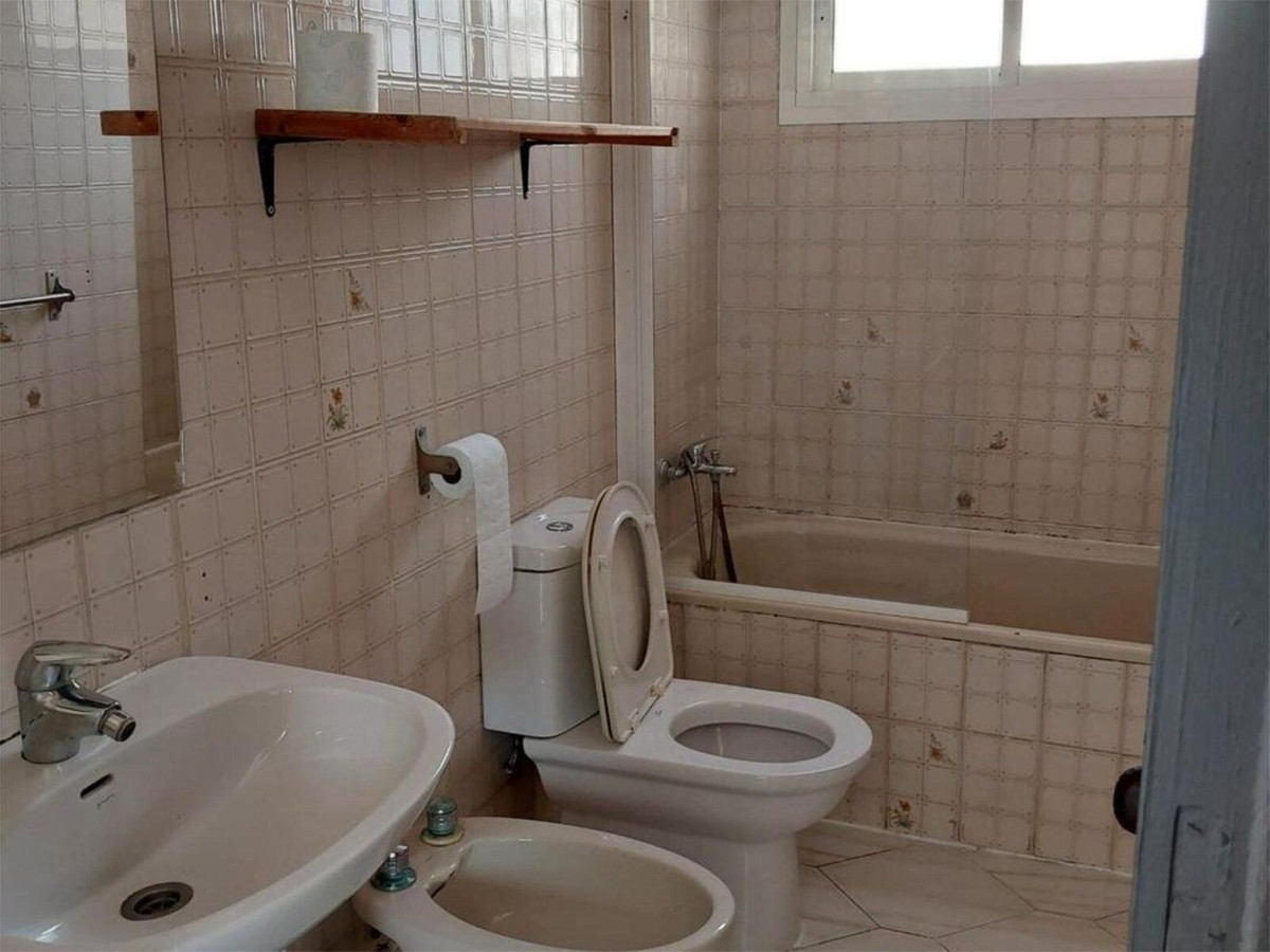 4 Bed Townhouse for sale in Calahonda Costa Del Sol, Málaga, Spain