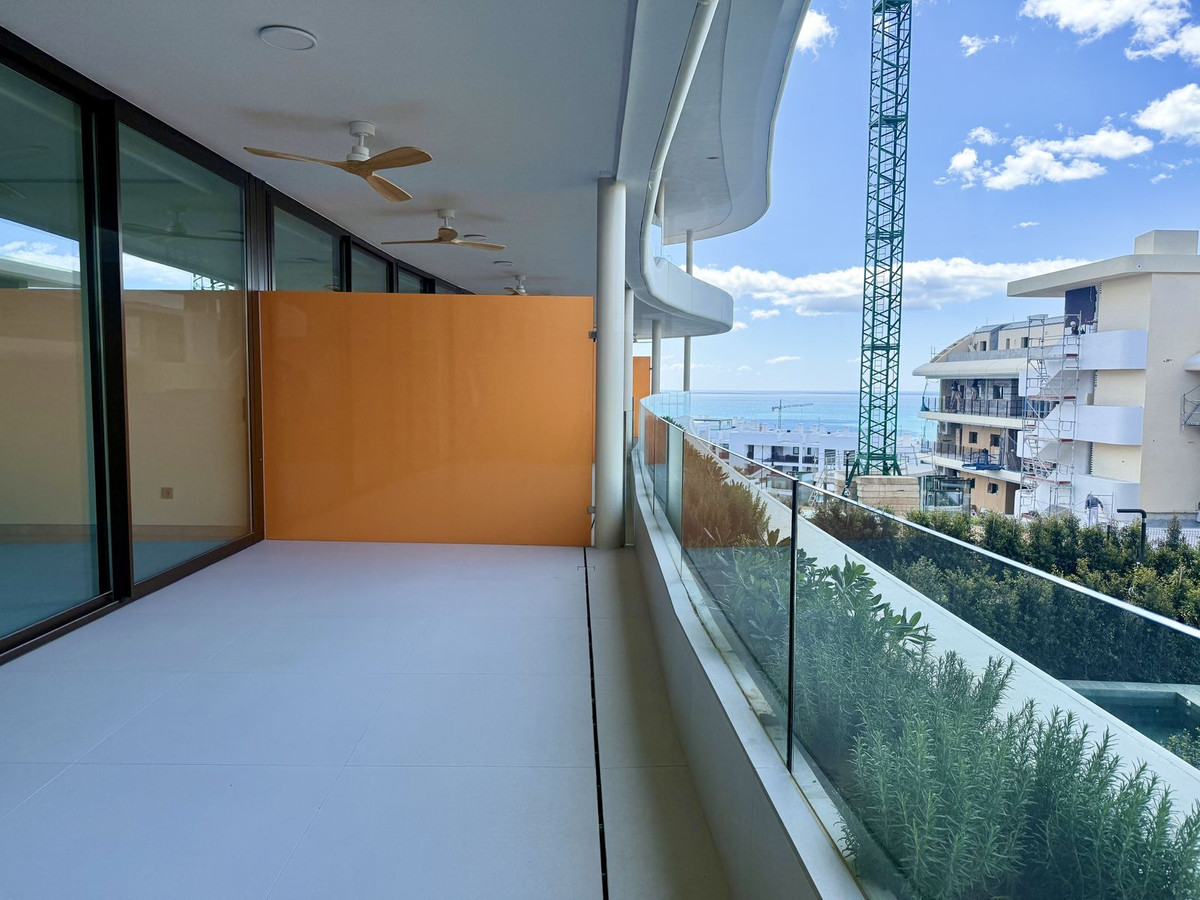 2 Bed Apartment for sale in Fuengirola Costa Del Sol, Málaga, Spain