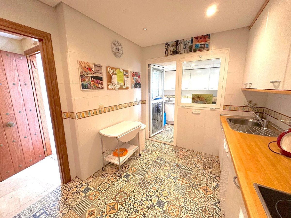 3 Bed Apartment for sale in Costalita Costa Del Sol, Málaga, Spain