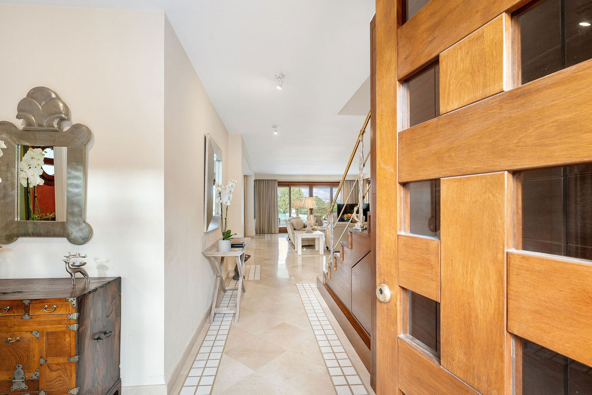 Se vende Villa - Chalet de 3 dormitorios en Costa Del Sol, Málaga, España