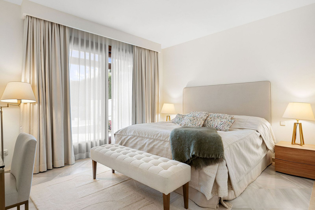 Se vende Villa - Chalet de 3 dormitorios en Costa Del Sol, Málaga, España