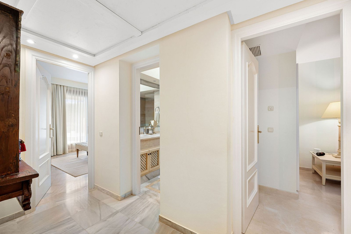 Se vende Villa - Chalet de 3 dormitorios en Costa Del Sol, Málaga, España