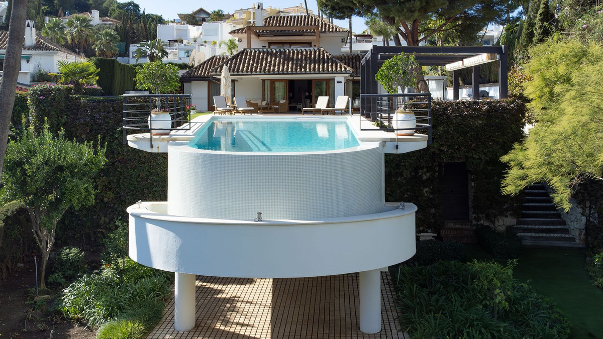 Se vende Villa - Chalet de 3 dormitorios en Costa Del Sol, Málaga, España