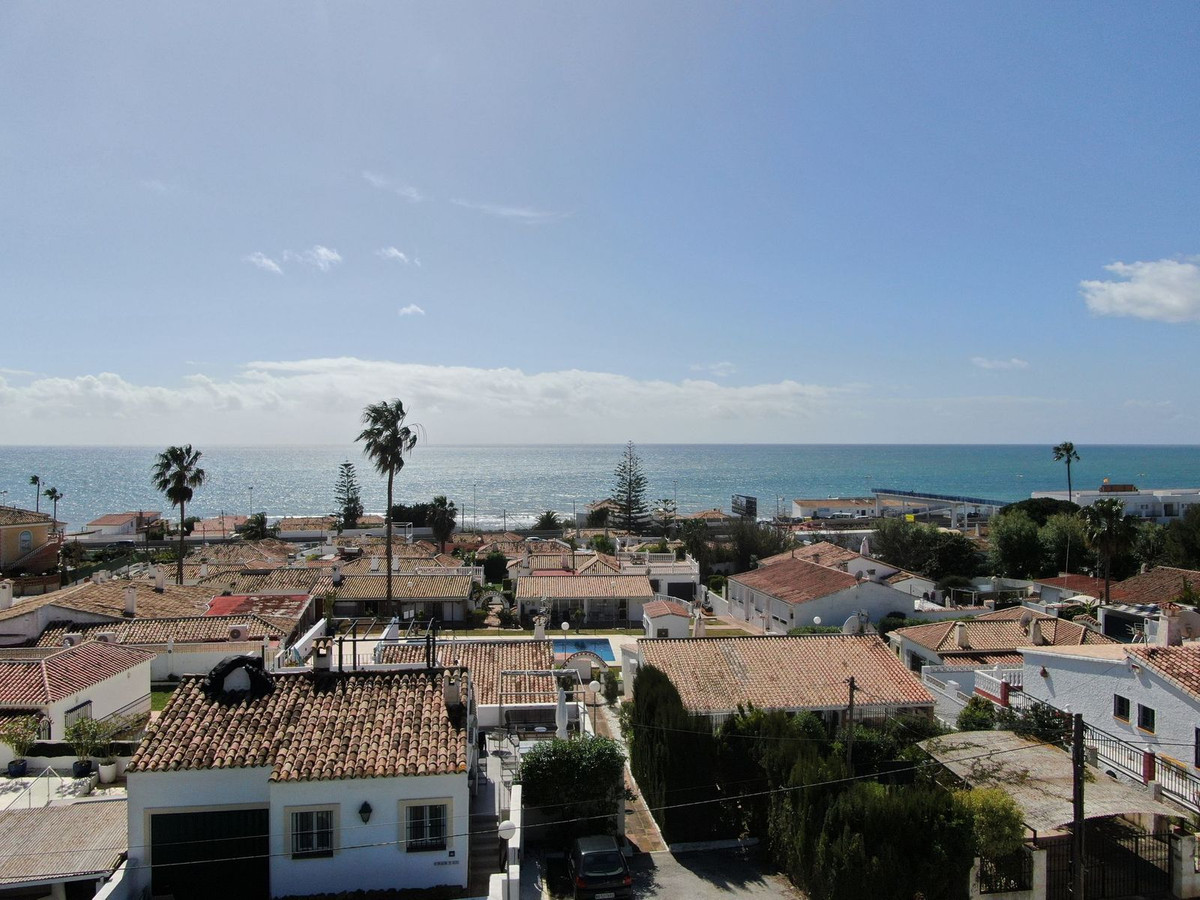 3 Bed Townhouse for sale in La Cala De Mijas Costa Del Sol, Málaga, Spain