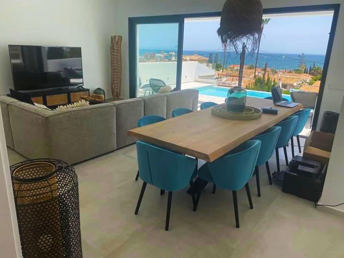 3 Bed Townhouse for sale in La Cala De Mijas Costa Del Sol, Málaga, Spain