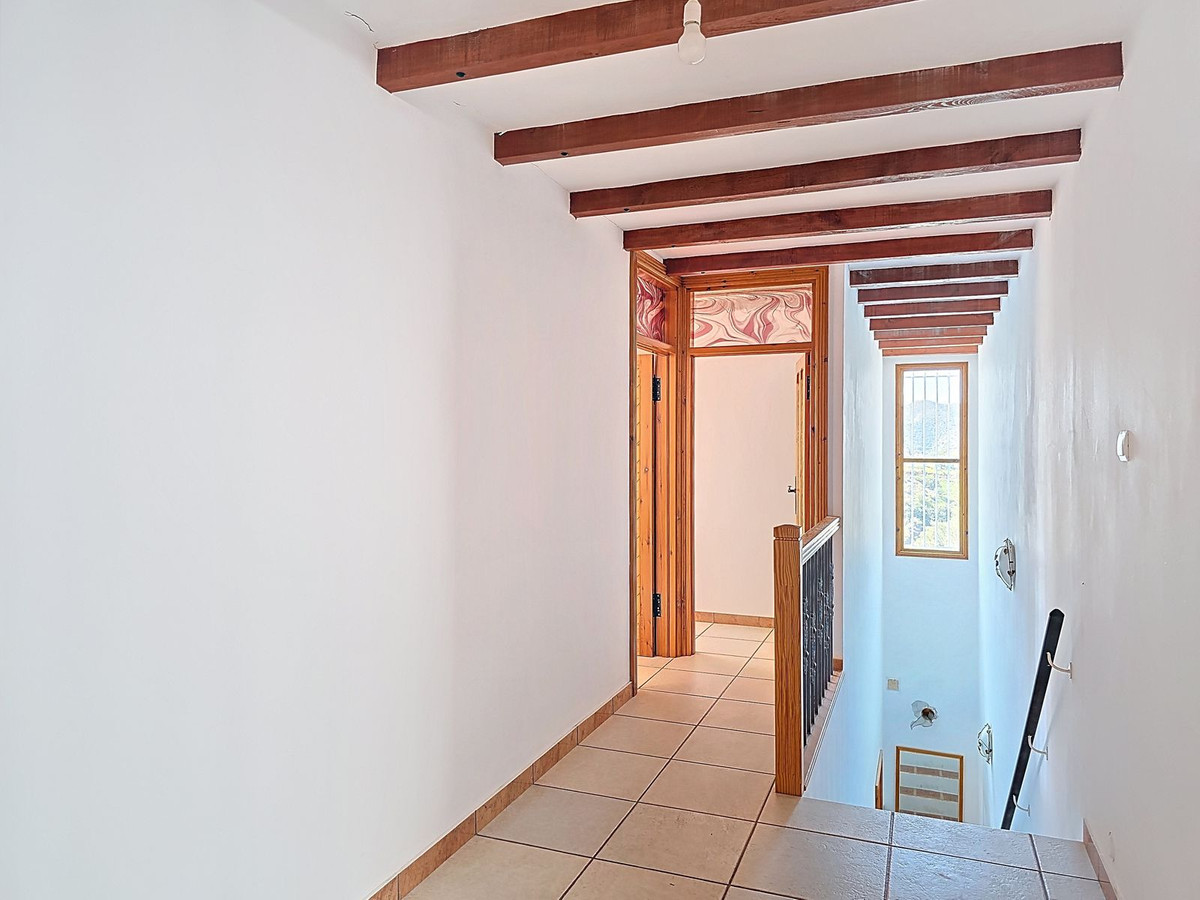 4 Bed Townhouse for sale in Sedella Costa Del Sol East, Málaga, Spain