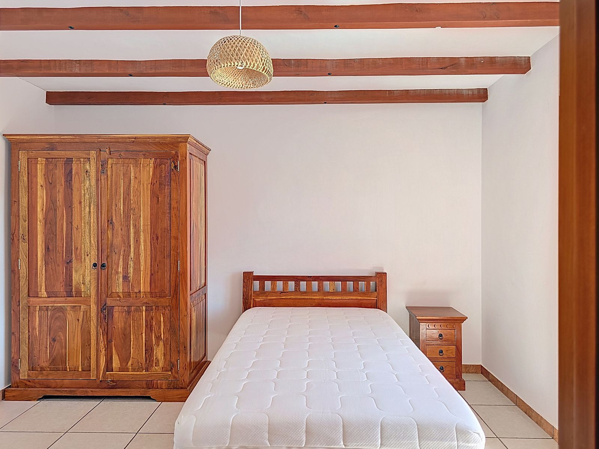 4 Bed Townhouse for sale in Sedella Costa Del Sol East, Málaga, Spain