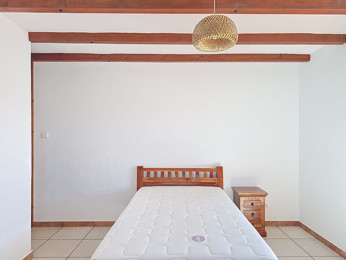 4 Bed Townhouse for sale in Sedella Costa Del Sol East, Málaga, Spain