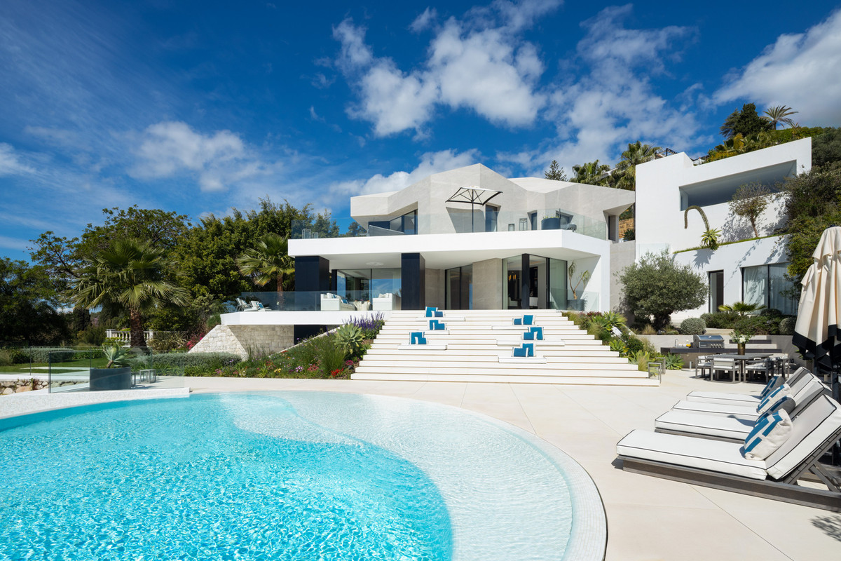 Se vende Villa - Chalet de 5 dormitorios en Costa Del Sol, Málaga, España