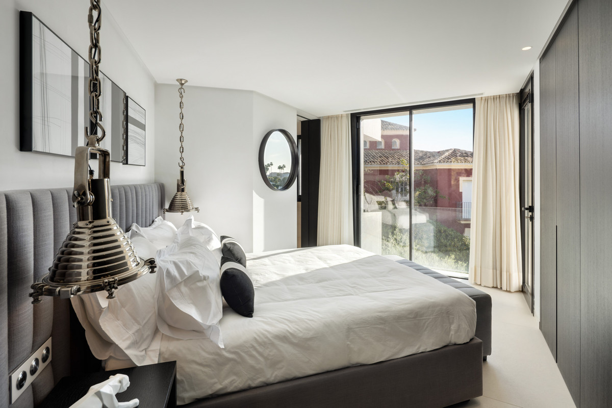 Se vende Villa - Chalet de 5 dormitorios en Costa Del Sol, Málaga, España
